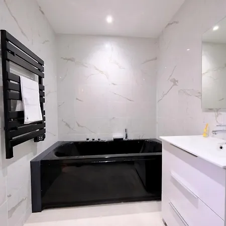 Apartament - Welcome To Laura Balneo