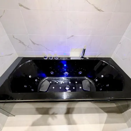 - Welcome To Laura Balneo 아파트